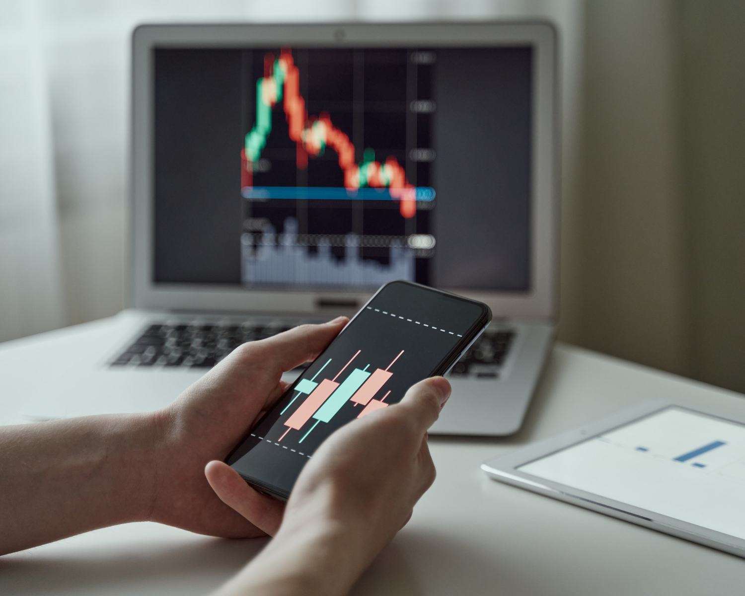 Psychology of Trading: Managing Emotions and Discipline for Traders in Ghana